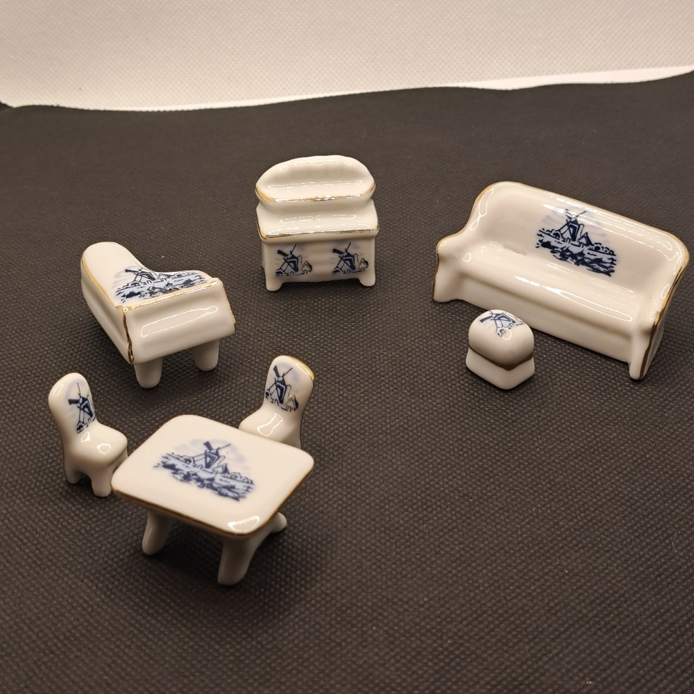 Delft Blue Miniatures